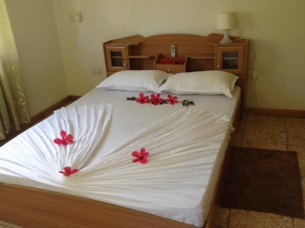 Marl Self Catering Villa Pointe La Rue Eksteriør bilde